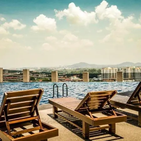 Imperio,Res - Sunset -- Infinity Pool -- Sea View Apartment Malacca Bagian luar foto